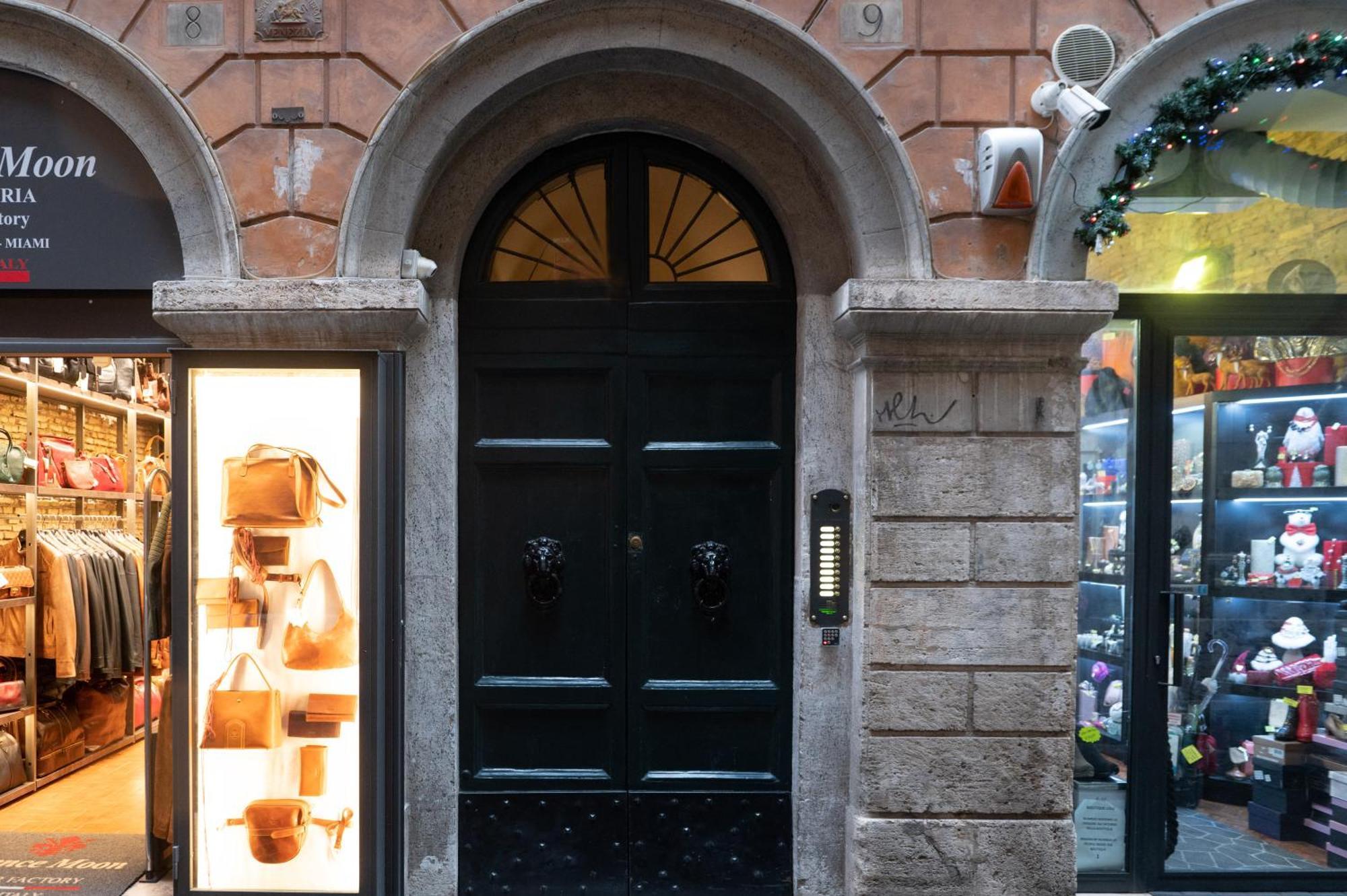 Pantheon Charming Accommodation Ρώμη Εξωτερικό φωτογραφία